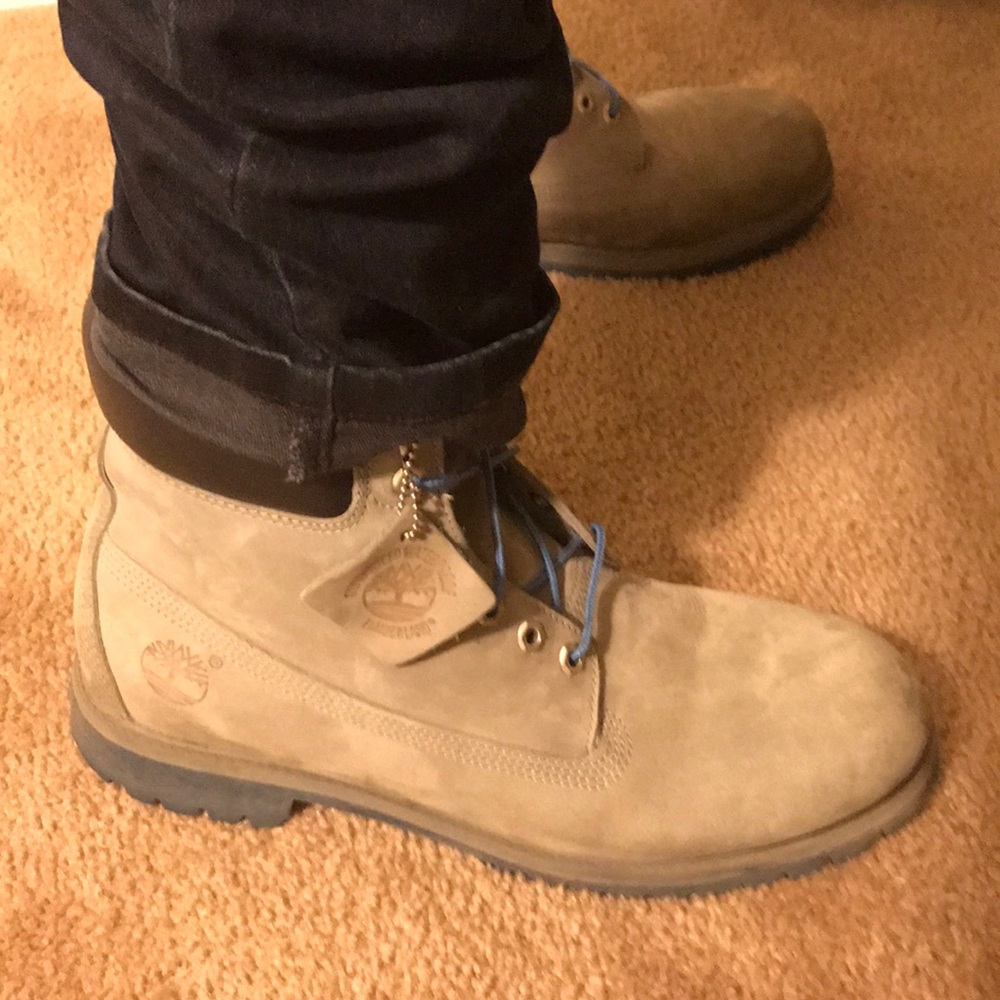Sz. 12 Men’s Timberland Suede Boot
